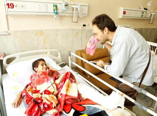 کمک به بیماران سرطانی 