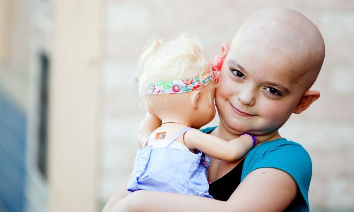 کمک به کودکان مبتلا سرطانی